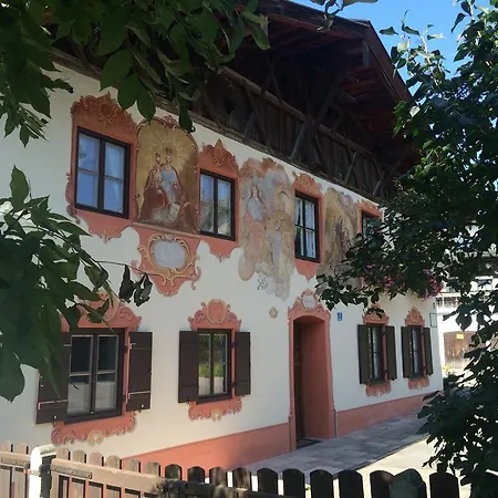 Apartment Im Lueftlmalereck, Mussldomahaus