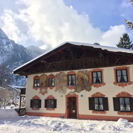 Apartment Im Lueftlmalereck, Mussldomahaus Oberammergau